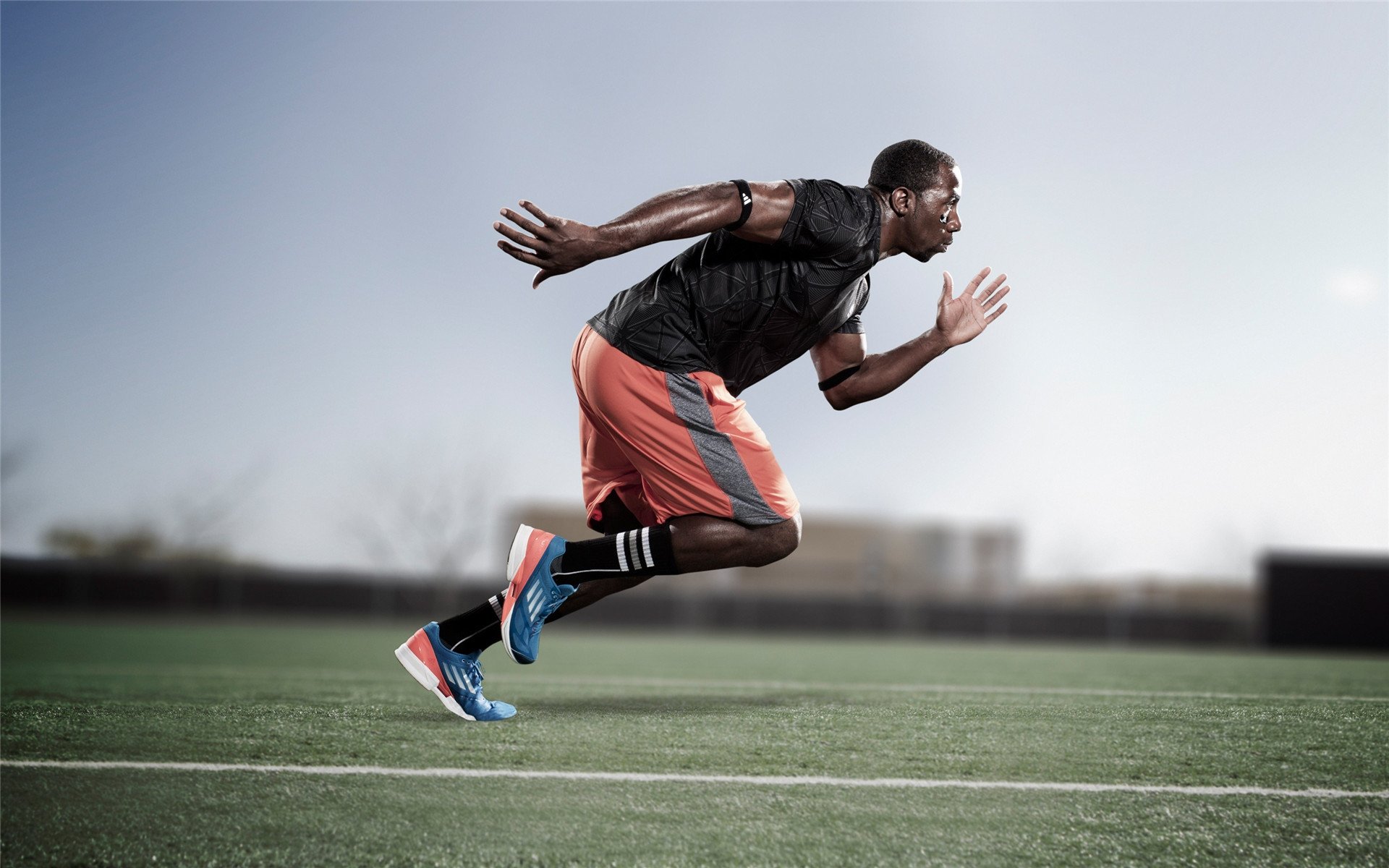 节奏偏慢球队在进攻端的布置方式,篮球什么是节奏型过人